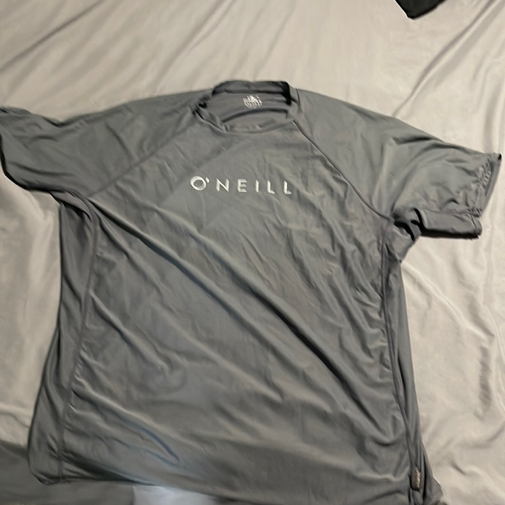 O’Neill rash guard